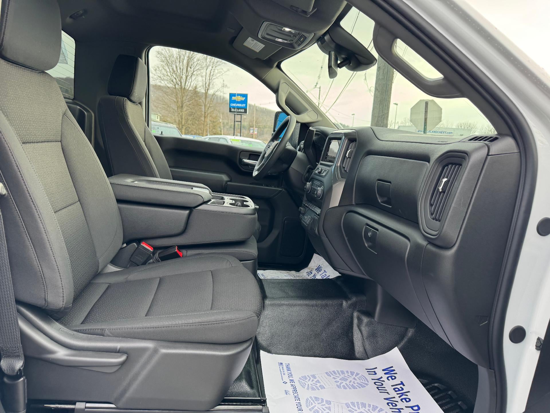 2026 Chevrolet Silverado 3500 HD WT DRW