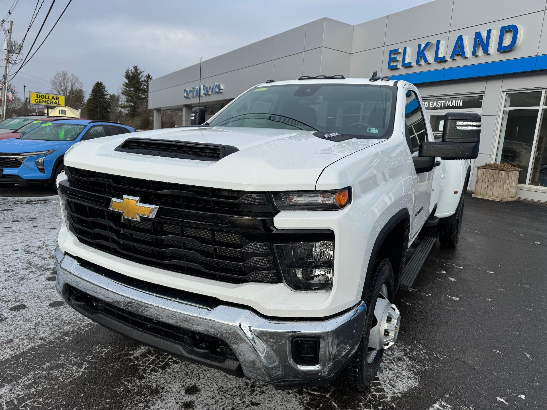 2026 Chevrolet Silverado 3500 HD WT DRW