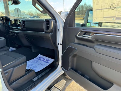 2026 Chevrolet Silverado 3500 HD LT DRW