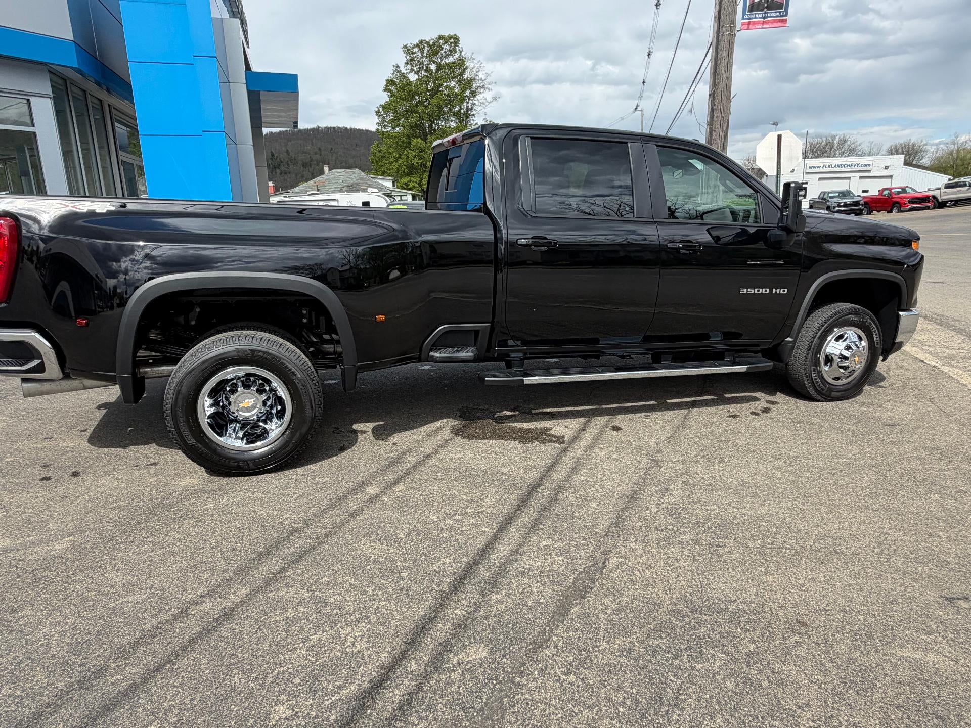 2026 Chevrolet Silverado 3500 HD LT DRW