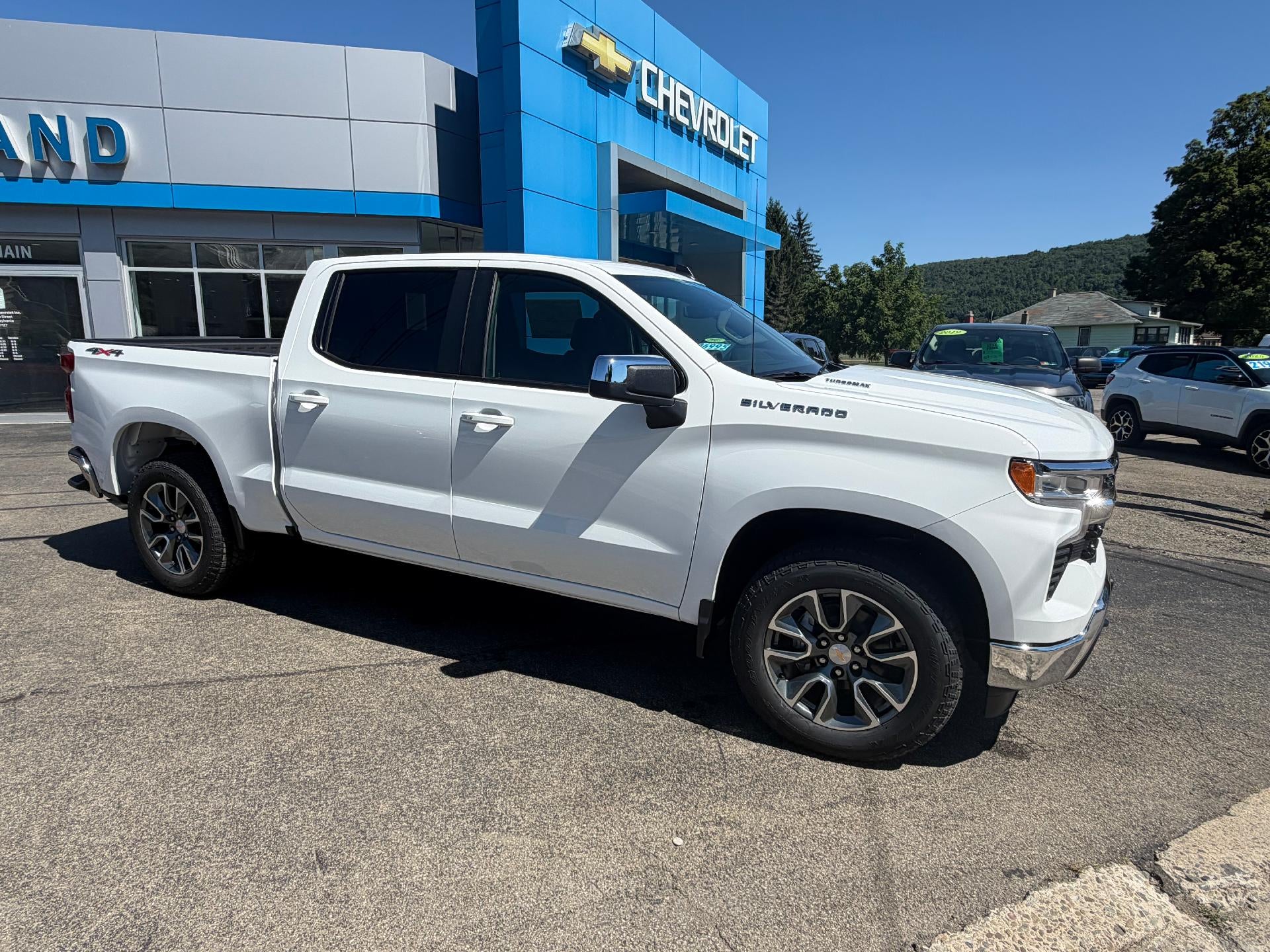 2026 Chevrolet Silverado 1500 LT (2FL)