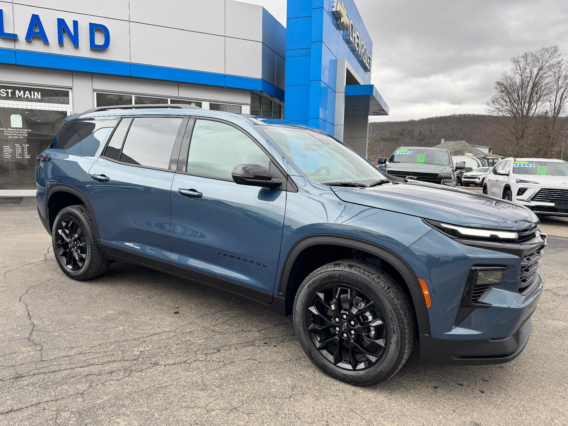 2026 Chevrolet Traverse LT