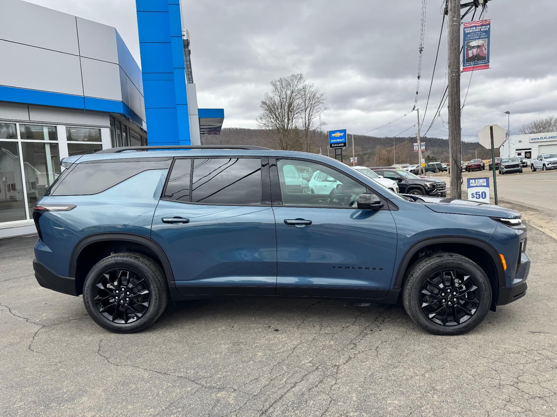 2026 Chevrolet Traverse LT