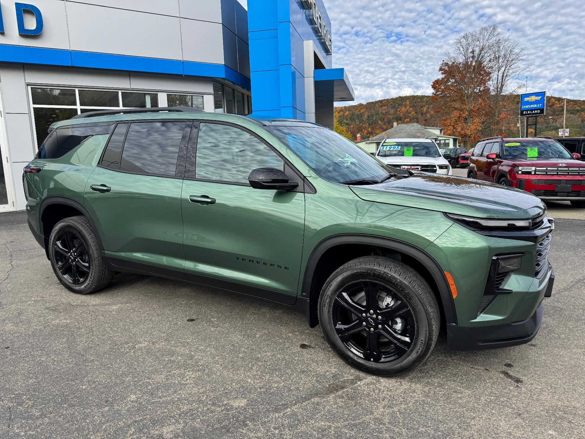 2027 Chevrolet Traverse LT