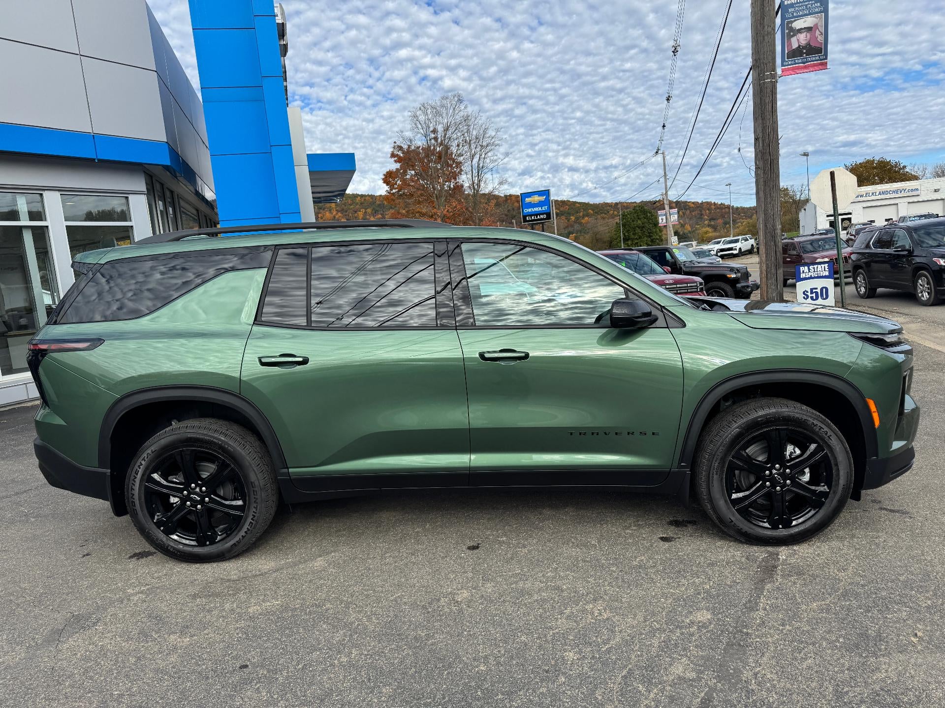 2027 Chevrolet Traverse LT