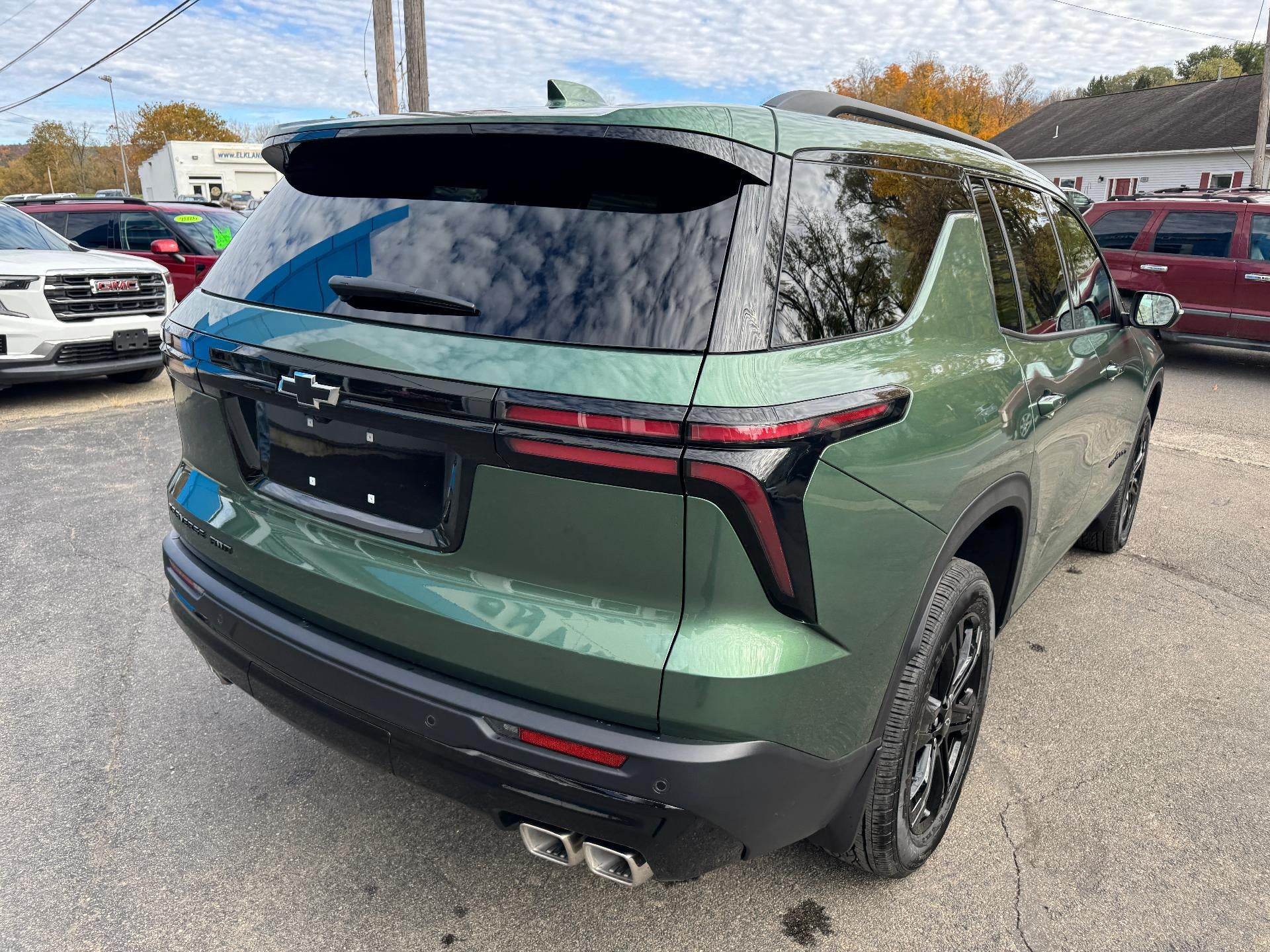 2027 Chevrolet Traverse LT