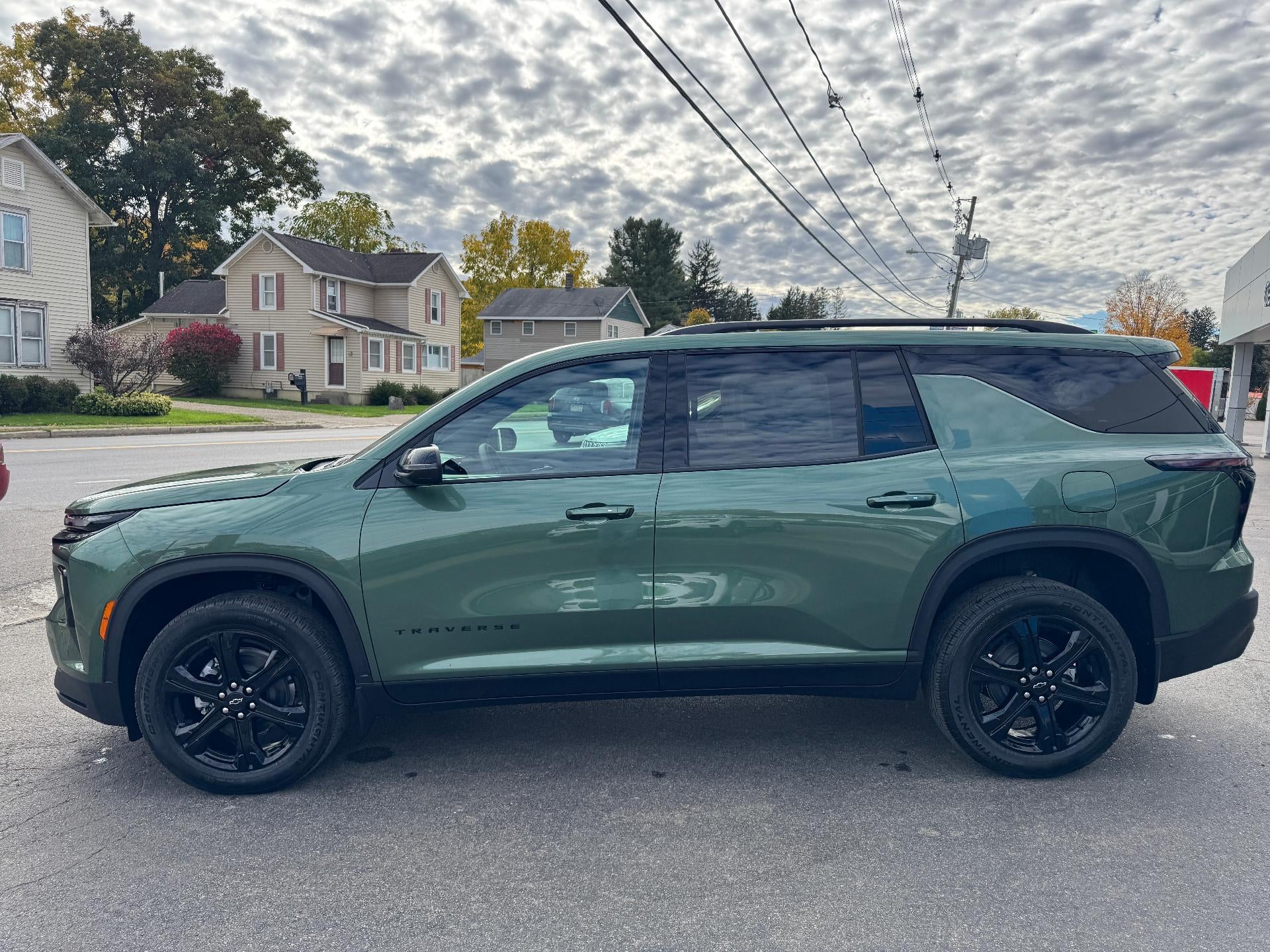 2027 Chevrolet Traverse LT