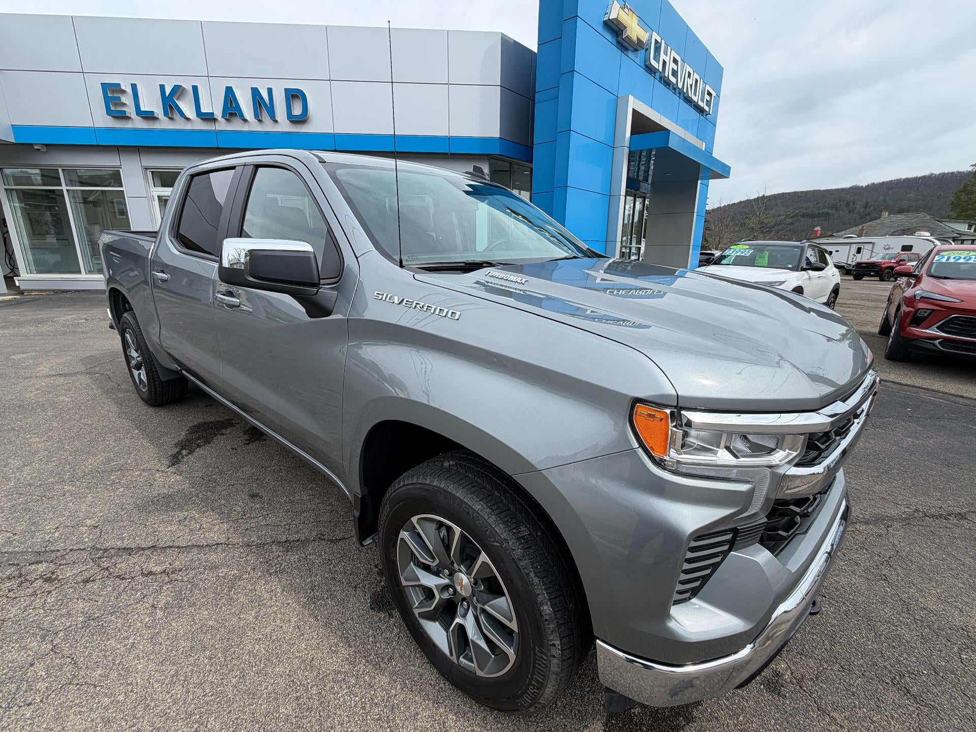 2026 Chevrolet Silverado 1500 LT (2FL)