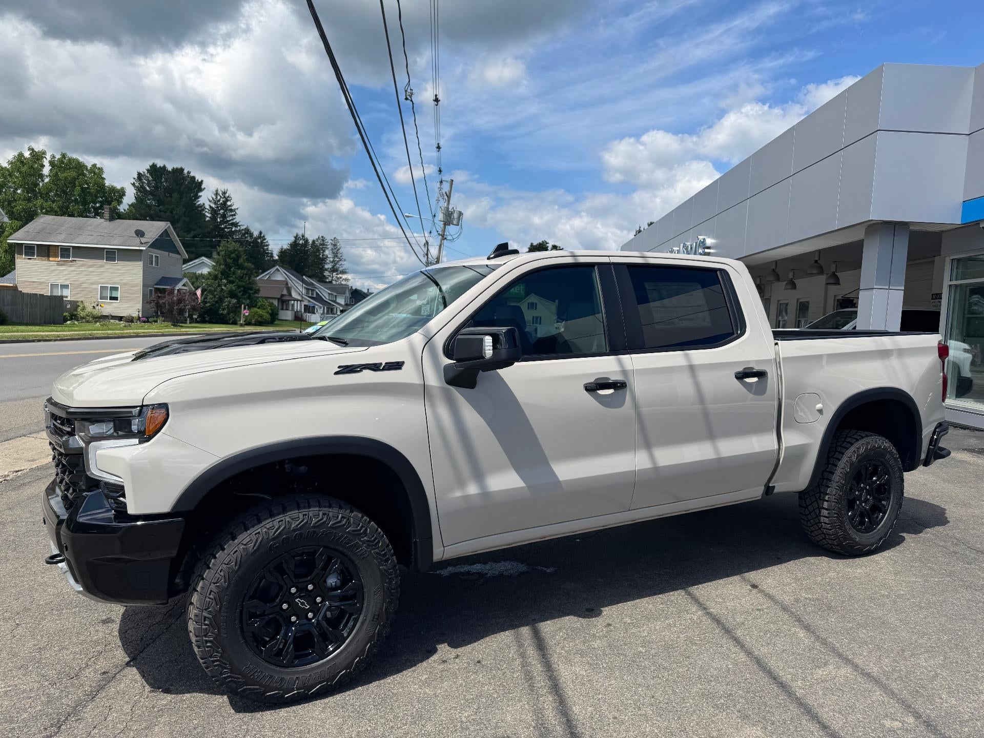 2026 Chevrolet Silverado 1500 ZR2