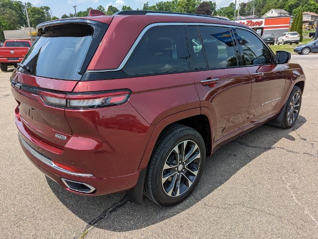 2022 Jeep Grand Cherokee Overland