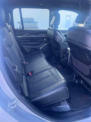 2022 Jeep Grand Cherokee Overland