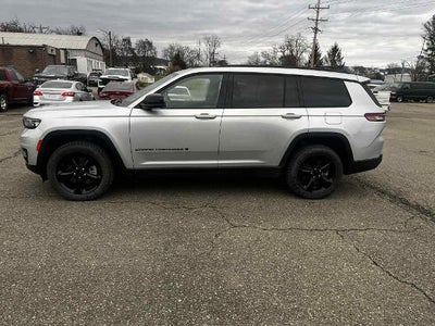 2023 Jeep Grand Cherokee L Altitude
