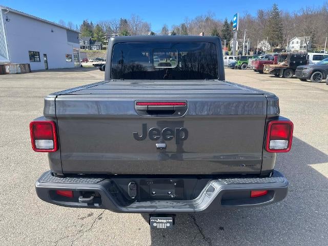 2021 Jeep Gladiator Texas Trail photo 4