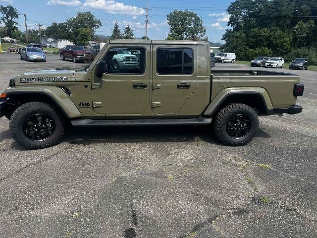 2025 Jeep Gladiator High Tide