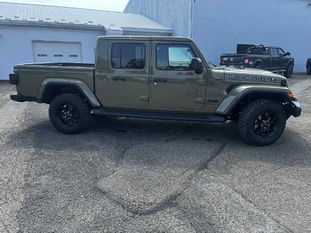 2025 Jeep Gladiator High Tide