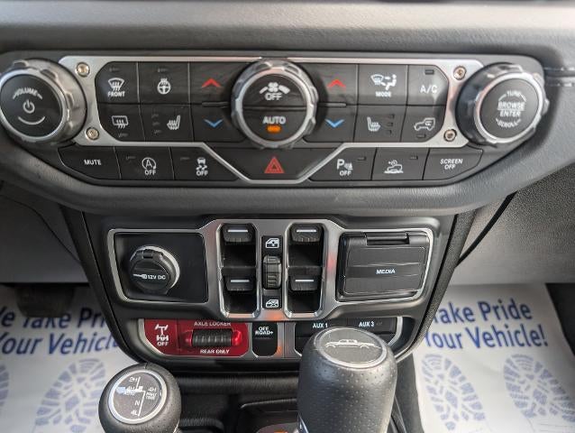 2025 Jeep Gladiator Mojave X