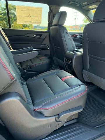 2027 Chevrolet Traverse RS