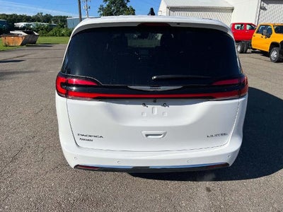 2026 Chrysler Pacifica Limited