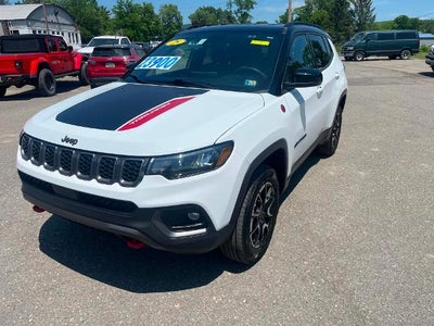 2025 Jeep Compass Trailhawk