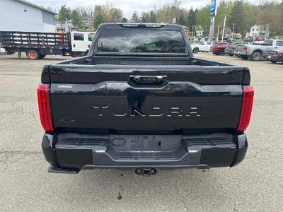 2024 Toyota Tundra 4WD SR5