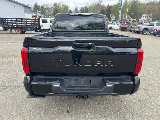 2024 Toyota Tundra 4WD SR5